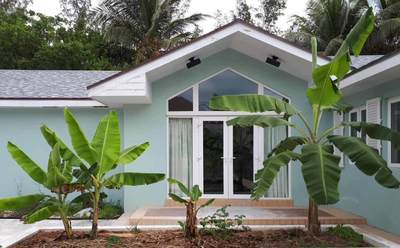 Secluded And Modern Beachfront House Hotel Nassau Exterior photo